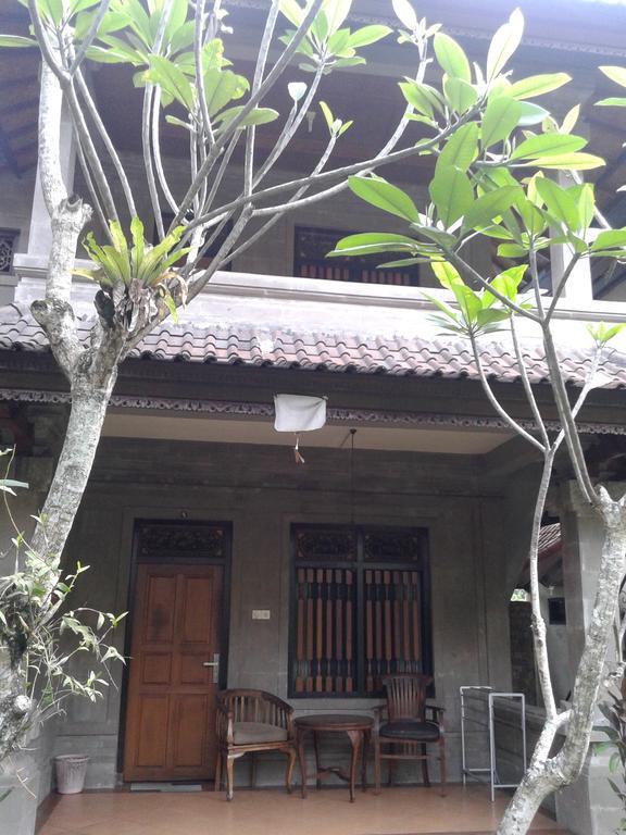 Hotel Dewi Ayu Accomodation Ubud Exterior foto