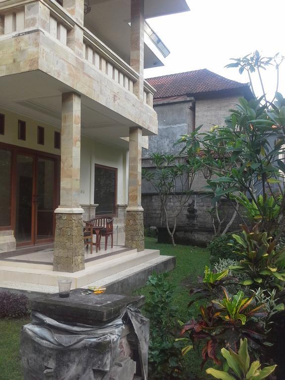 Hotel Dewi Ayu Accomodation Ubud Exterior foto